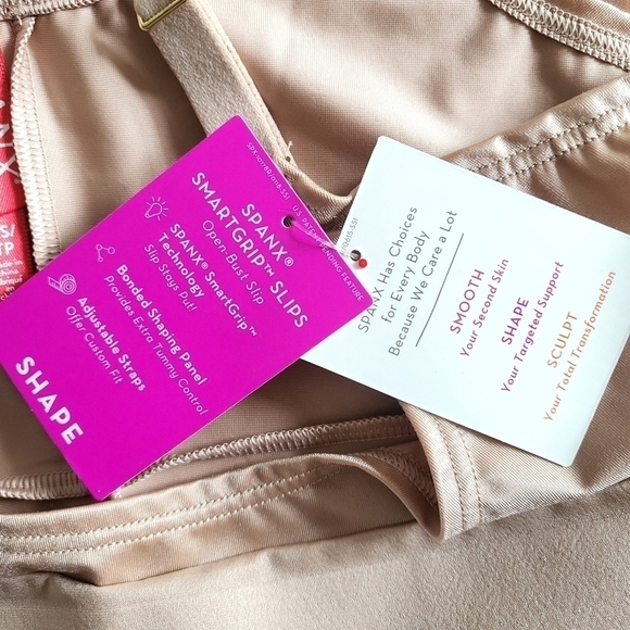New SPANX SmartGrip Open-Bust Full Foundation Slip NWT XS - Picture 14 of 17